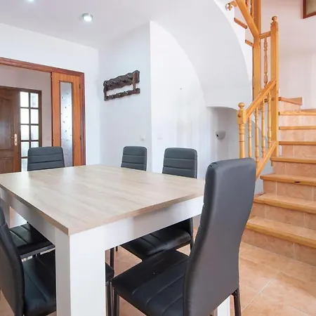 50m De La Playa . Wifi Gratis Holiday home *