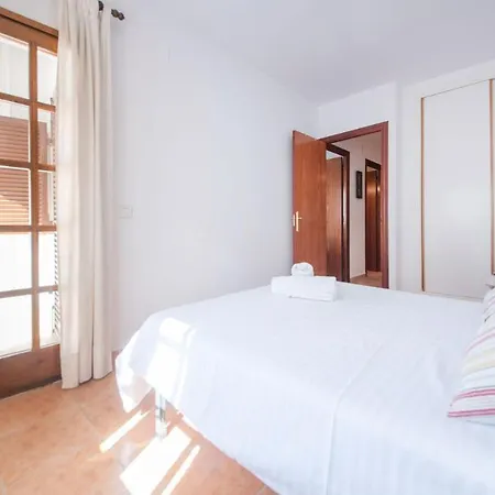 Holiday home 50m De La Playa . Wifi Gratis Calafell